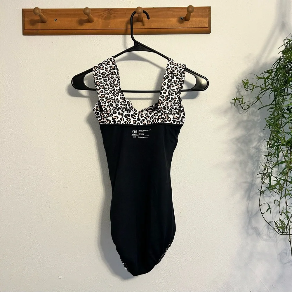 Albion nwt swimsuit